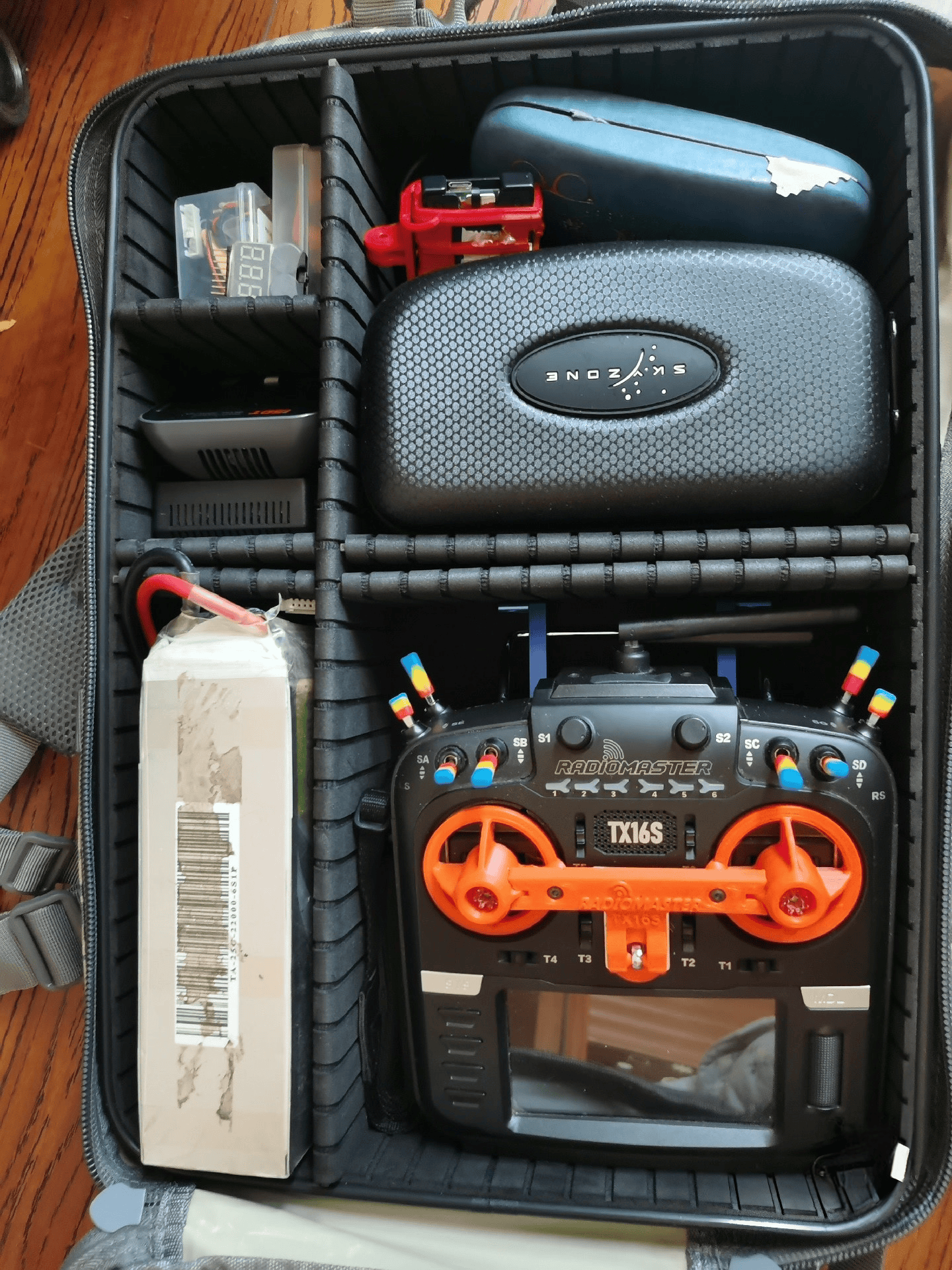 FPV Backpack Military Hang 4-5 - Rc Helicopter Large のレビューと価格
